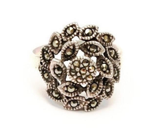 Art Deco Ring - Sterling silver flower - Marcasite - size 6