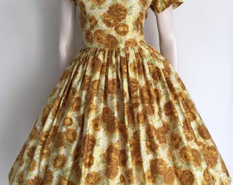 Beautiful 50's Yellow Rose Cotton Party Dress / Bombshell / Medium Large
