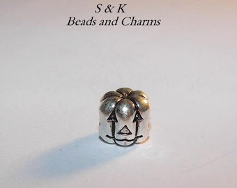 925 sterling silver, Halloween pumpkin , European charms , fits pandora, European bead, fits snake chain bracelet