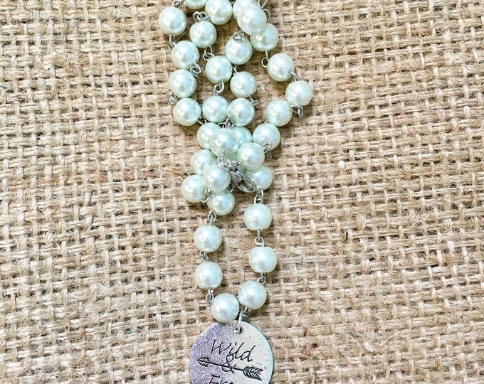 Wild and Free Quote Necklace, Pearl Bead Necklace, Free Spirit Necklace, Arrow Necklace, Quote Jewelry, Wild Necklace, Boho Wild Jewelry