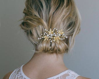 Bridal Headpiece, Gold hair clips, Gold leaf hair comb, Gold Hair vine, Gold headpiece, Leaf hair vine, Leaf hair comb