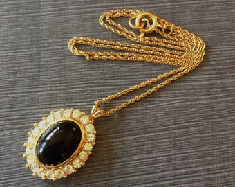 Vintage Trifari Black Cabochon and Crystal Pendant Necklace