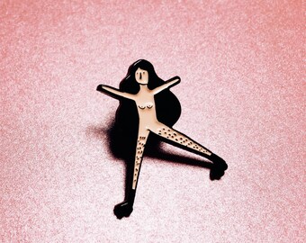 Roller Skate Pin // Skate Enamel Pin, Skate pin, Naked Lady Pin, Roller Skating, Skate, Skater Girl, Roller Derby Pin, Skates, Skating