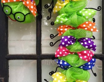 Back to school wreath, bookworm wreath, classroom decor, gift for teacher, very hungry caterpillar, bookworm, caterpillar decor