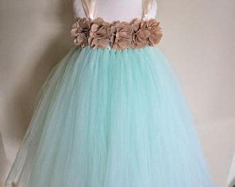 Girls Mint and ivory Dress; Mint and Burlap flower girl dress; Mint Green birthday dress; Mint dress for baby; Mint Flower Girl dress