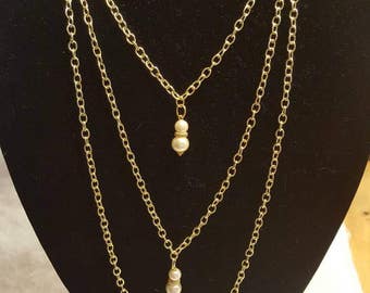 Lariat- Gold and Faux Pearl Necklace