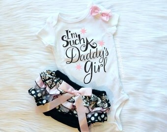 Baby Girl Clothes, Daddy's Girl, I'm Such a Daddy's Girl, Daddy Daughter, daddys girl, Black and Pastel Pink, Baby Shower Gift