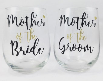 Mother of the Bride Wine Glass, Mother of the Groom Wine Glass, Mother of the Bride Gifts, Mother of the Groom Gifts, Wedding Party Gifts