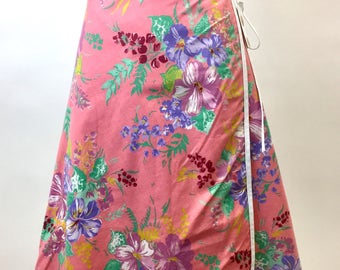 XS/S Vintage Pink Tropical/Solid Wrap Skirt VLV