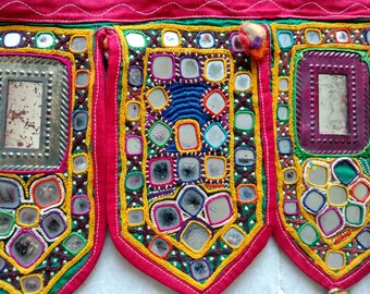 Handmade Kutch Embroidery Toran 01