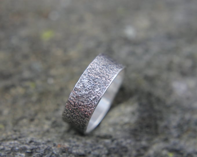 Hammered Sterling Silver Ring, Textured Stone Pattern Ring, Embossed Rock Design, Wide Wedding Band, Birthday or Valentines Day Gift for Him