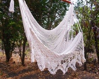 Large hammock chair with crochet edge