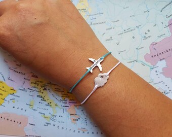 bracelets pair
