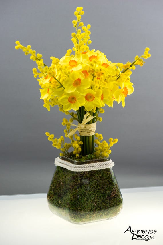 Yellow silk flower arrangement artificial flower arrangement