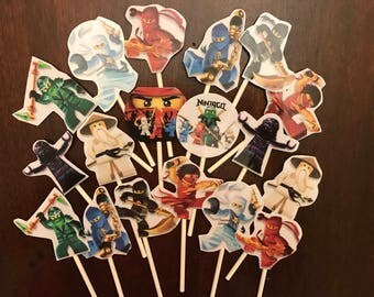 NINJAGO cucapke toppers. (18) NINJAGO cake toppers. Birthday party supplies.