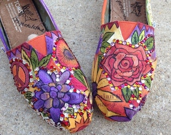 Wedding Flat Shoes, Custom Toms, Floral Toms, Bridal Shoes, Painted Toms, Shoes for Bride, Wedding Toms Shoes, Fall Colors, Flowers, toms