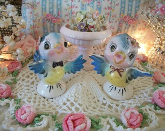 lefton bluebird mr. and mrs. salt and pepper shaker, 239, with little pink birdbath, sweet whimsical vintage charm