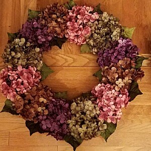 Buyer photo C C, who reviewed this item with the Etsy app for Android.