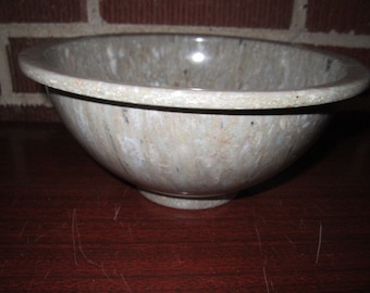 Vintage Texas Ware Beige Confetti 8" Melamine Mixing Bowl