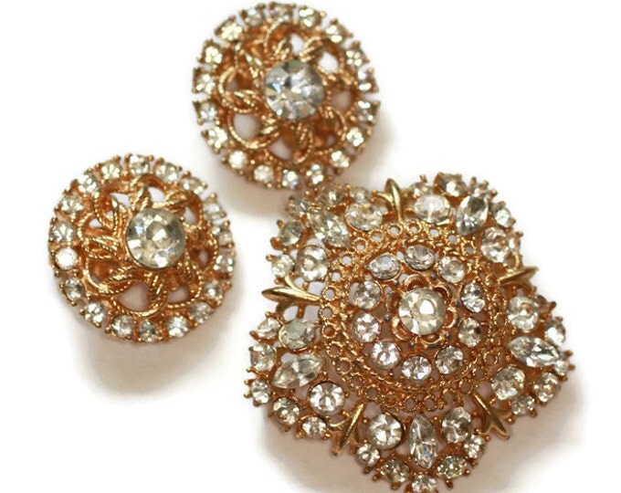 Crystal Rhinestone Star Shaped Brooch Round Clip Earrings Vintage Set