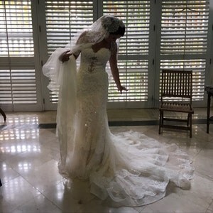 Buyer photo Luisa Cardona, who reviewed this item with the Etsy app for iPhone.
