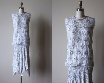 Vintage Flapper Style Dress - 20s Inspired Lace Beaded Birds Drop Waist Asymmetrical Hem Party Dress M - After Eve Dress