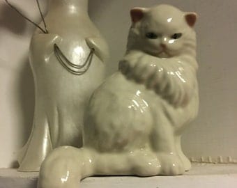 Vintage ceramic cat figurine ceramic arts studio