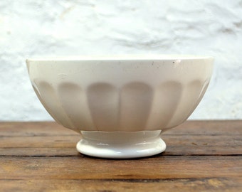 French Cafe au Lait Bol Bowl plain White fluted simple minimalist