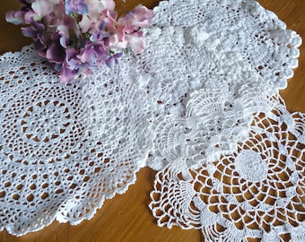 4 Doilies Doily Crocheted Doily White Vintage Doilies F1