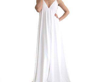 White jumpsuit/ Wide leg jumpsuit/ Loose jumpsuit/ Wedding pantsuit/ Plus size jumpsuit/ Maternity jumpsuit/ Oversize jumpsuit White jumper