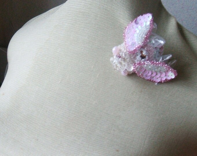 Brooch Beetle - Embroidered Brooch - Pink brooch - Wool brooch- Handmade brooch - Pink Beetle brooch