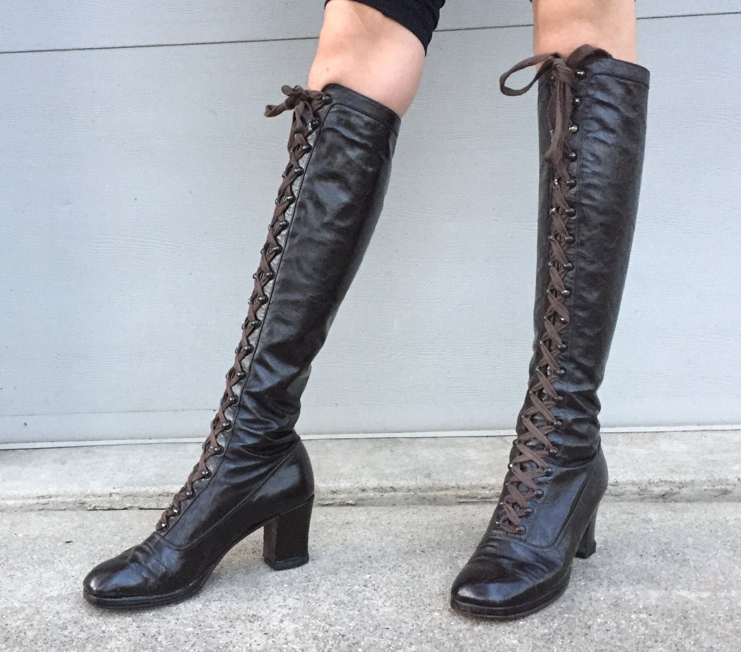 1970s Chelsea Cobbler brown leather lace up platform boots