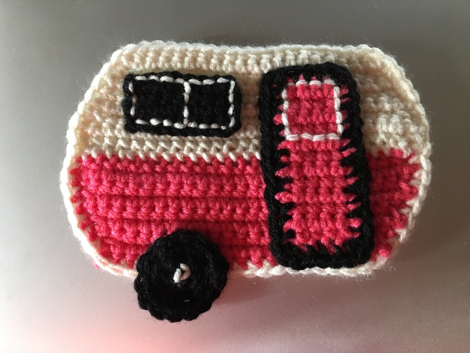 PATTERN Crochet Camper Applique Hot Pad Tutorial from babywagz on Etsy
