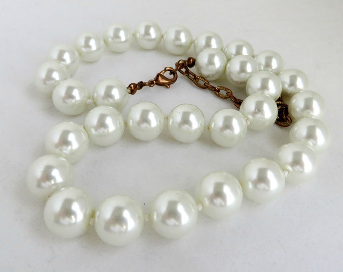 Vintage Faux Pearl Necklace, Single Strand Choker