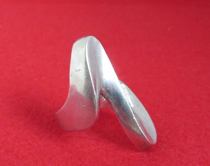 Sterling Silver Abstract Ring, Vintage Mexican Silver Ring, Modernist Costume Jewelry Statement Ring, Size 6.5