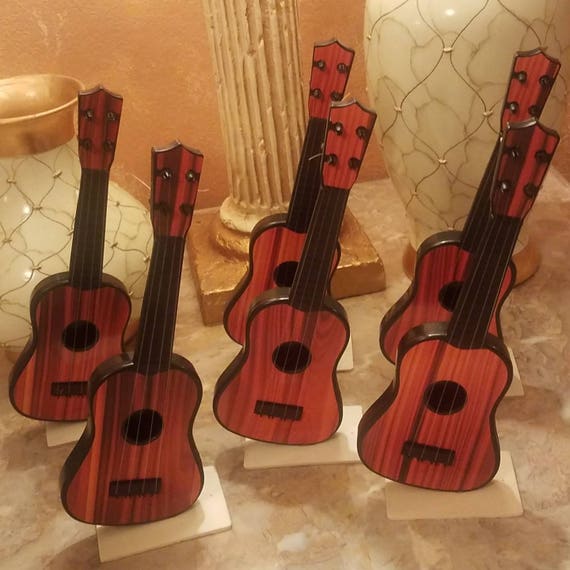 Inspiración Bodas temáticas: Rockeras 😎 y Musicales 31