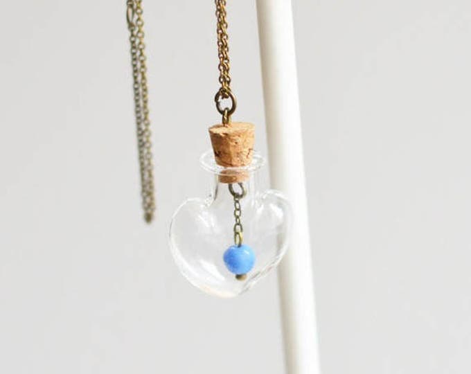 SALE! Pendant-vessel of glass heart-shaped acrylic bead