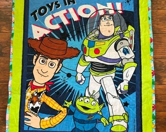 Disney Favorite *Toy Story Woody Buzz Lightyear* Panel Quilt 36'Wx44"L 100% Cotton Emoji Characters backing *Stippling Quilted* Nursery