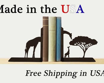 Giraffe Bookends, Safari Decor, Metal Art, Book Ends, Book Shelf, Kids Room Decor, Library, Home Decor, Free USA Shipping, BE1006