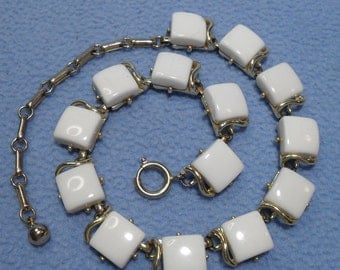 Vintage White Thermoset Choker Necklace
