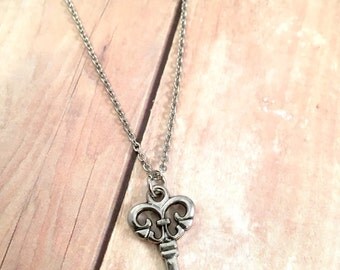 Key Necklace, Antique Silver key charm Necklace, key charm Jewelry, key Pendant, key Jewelry, Charm Necklace, best friend, For Her