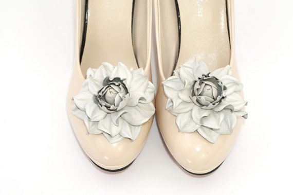 Genuine LEATHER SHOE CLIPS flowers pearly white rose by YakLialia