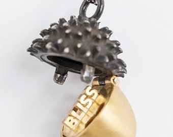 Women Acorn design 925 Sterling Silver Pendant Necklace Chain Jewelry Gold. Love - bliss - hope