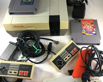 Nintendo + Double Dragon + Commando + 2 Controllers + Zapper+ Cables = Fun!