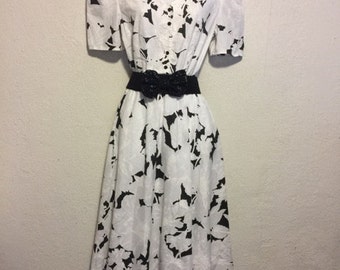 1980s Black & White Classic Shirtwaist Dress