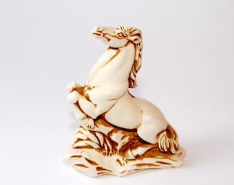 Horse sculpture Ceramic horse figurine Porcelain horse statuette Gift for horse lover Collectible horse figure Animal statue Horse miniature
