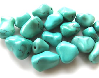 Turquoise beads, Chinese Turquoise, 17 beads, green Turquoise, free form, nuggets, Jewelry supply B-1653