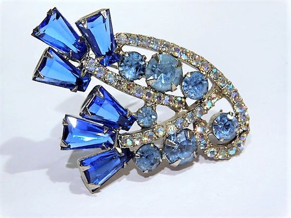 Juliana Rhinestone Brooch Verified DeLizza Elster Sapphire Blue Mid Century Vintage Aurora Borealis Wedding Bride Bridal Fashion Jewelry