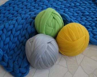 SALE! Roving wool. Super chunky wool yarn. DIY Arm knit. Super bulky yarn. Super thick yarn. Extreme knitting. Chunky knit throw. Merino