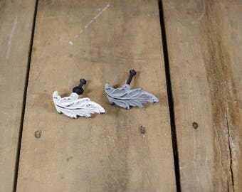 Painted Cast Iron Curling Leaf Drawer Pull Knob